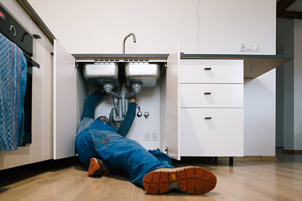 Professional Drain Cleaning technician working in Fort Hood, TX